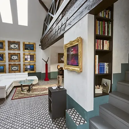 Atelier Paral Apartment